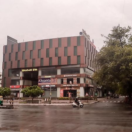 Zip By Spree Hotels Surat Exterior photo